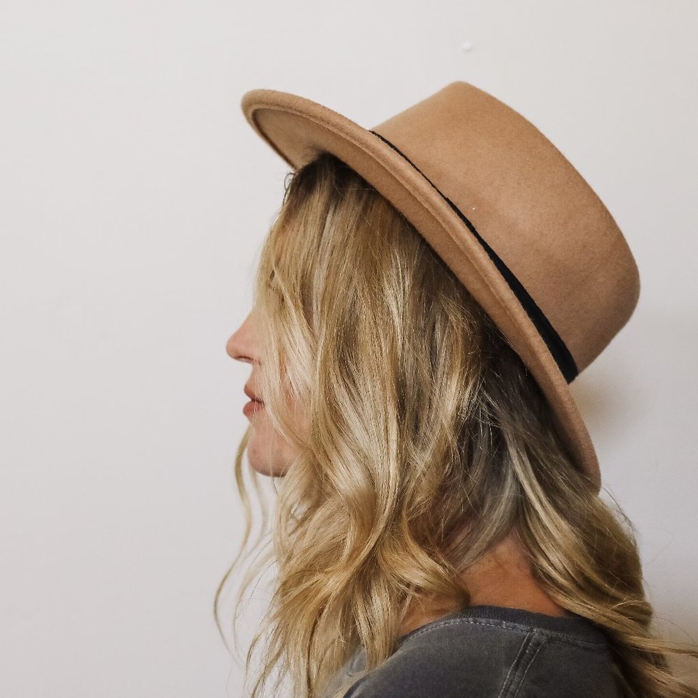 tan flat brim